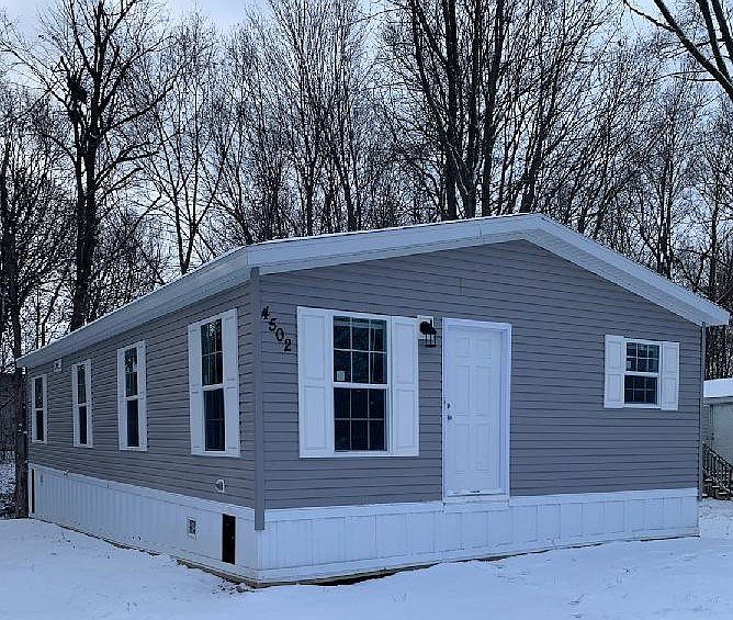 1st image of 4595 Knollwood Dr #73
