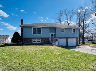 1225 Park Ave, Cameron, MO 64429