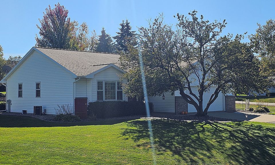1st image of N1424 Wildwood Dr