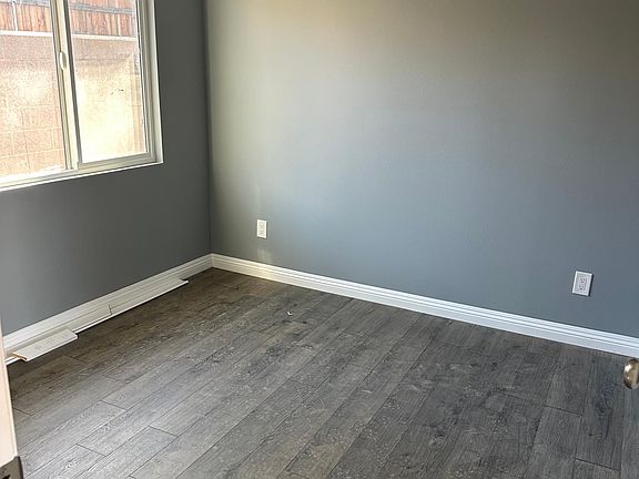 3rd image of 5681 Ironwood Ct