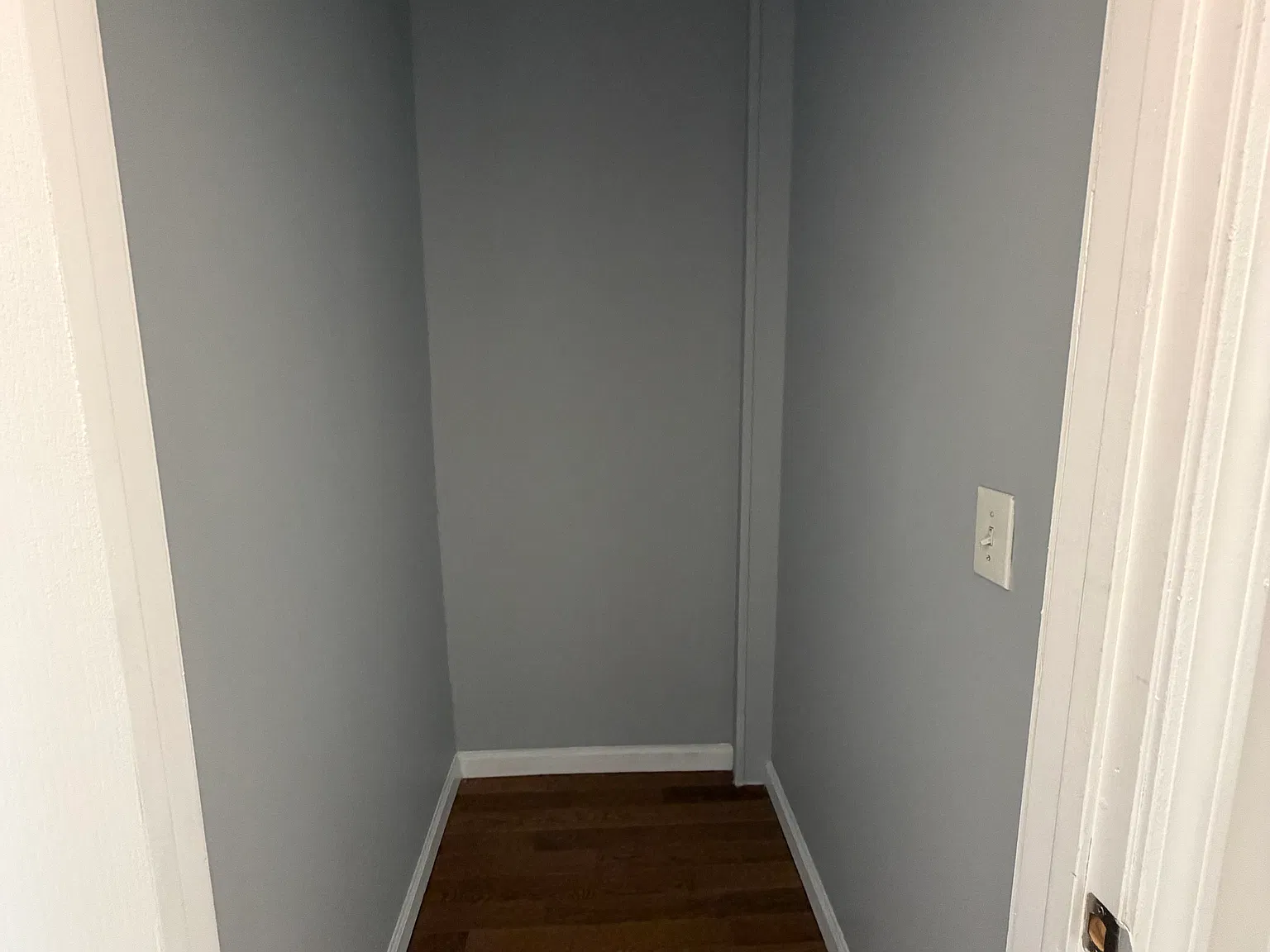 2 bed, 750 sqft, $2,100 — Photo 3