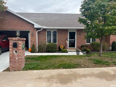 107 Waterford Dr W, Quincy, IL, 62305