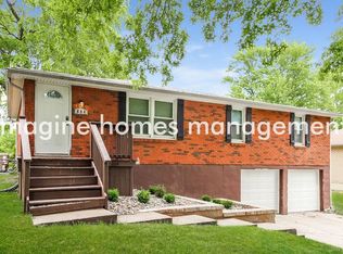 604 NW 88th Ter, Kansas City, MO 64155