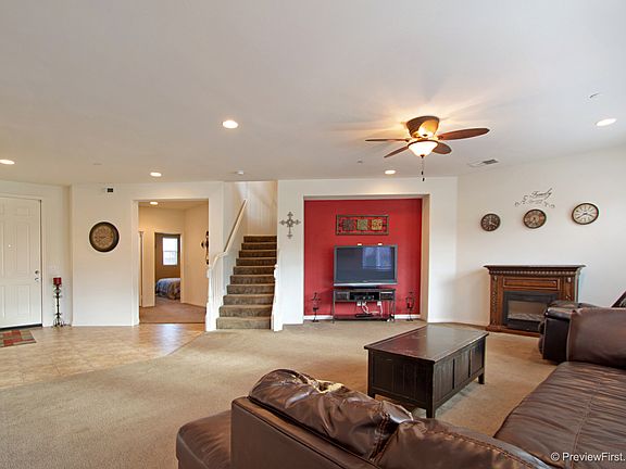 3rd image of 37253 Sierra Grove Dr