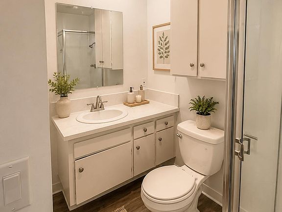 3rd image of 18366 Collins St #1