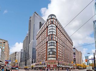 7 Carlton St #402, Toronto, ON M5B 2M3