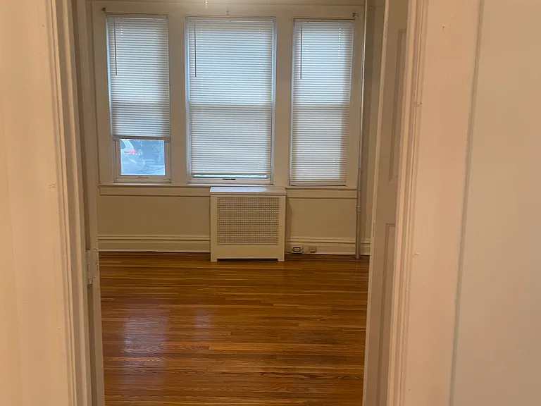 300 Stegman Pkwy #1 — Photo 13