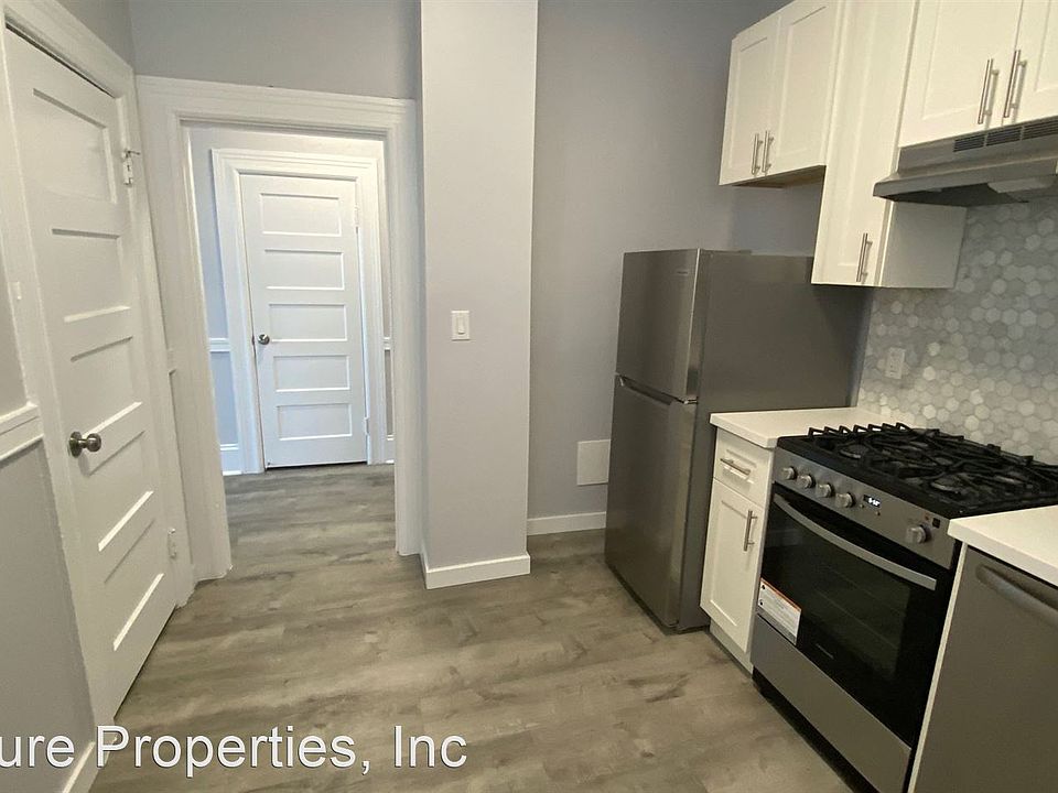 1st image of 2059 Market St #46