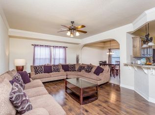 200 Hancock St, Clute, TX 77531