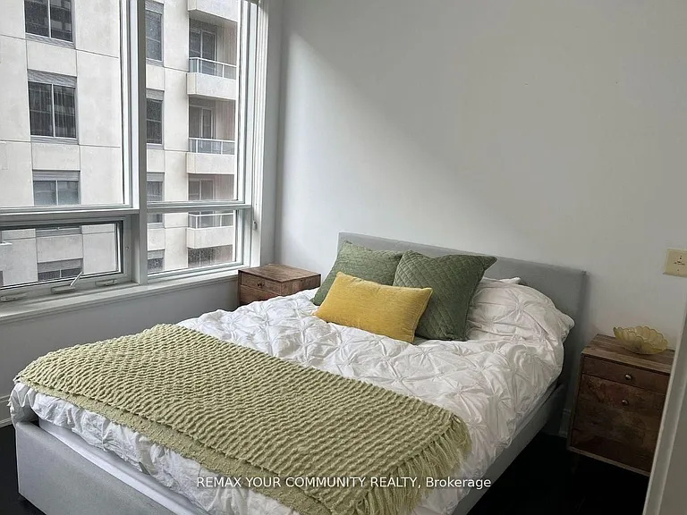 21 Balmuto St #1106 — Photo 3