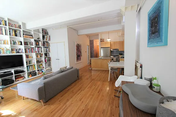 Sold by Hatuka Properties | media 1