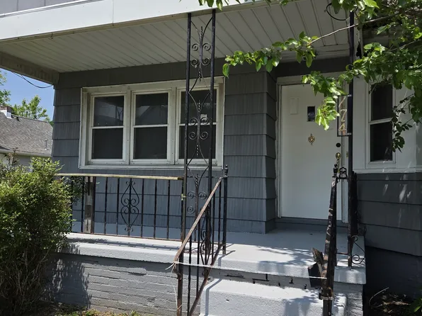 174 Vanderbilt St, Buffalo, NY 14206