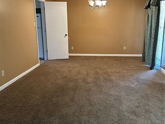 4th image of 714 Beechwood Drive