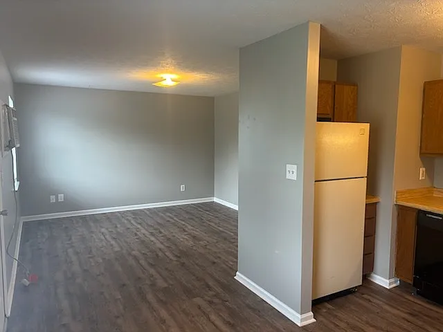 486 Britton Ave #3 — Photo 6
