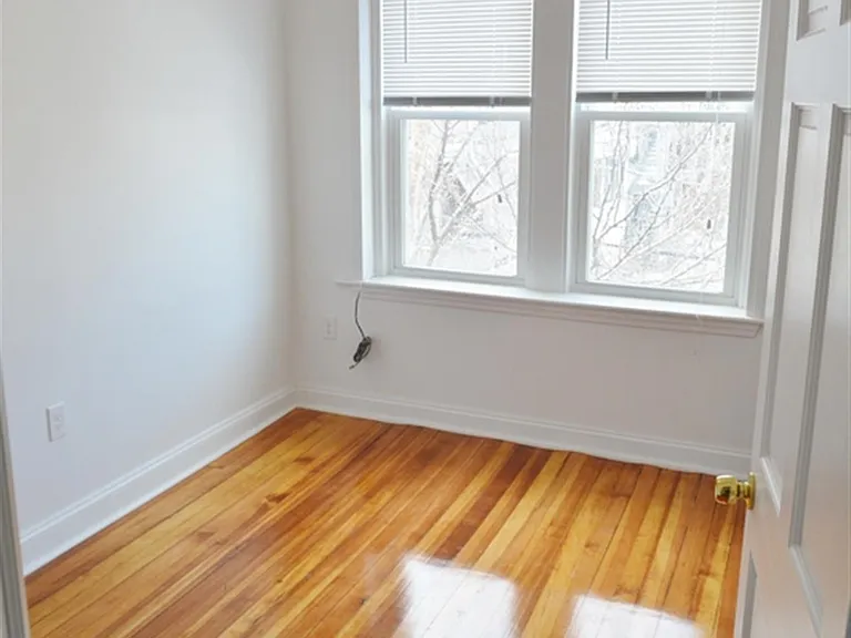 3 Quincy St #5 — Photo 5