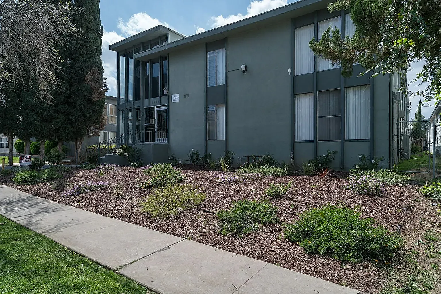 1 bed, 500 sqft, $1,650 — Photo 2