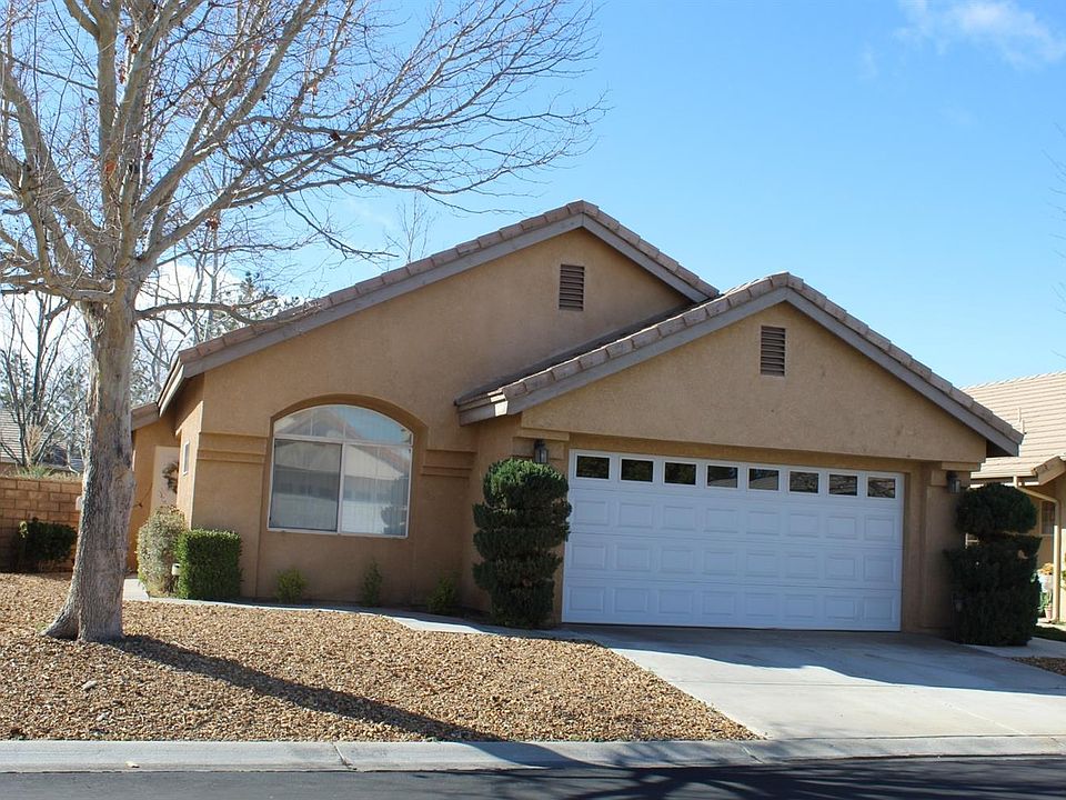 1st image of 19569 Saint Andrews Way