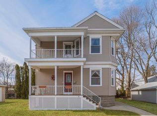 10 Burke St, Fall River, MA 02720