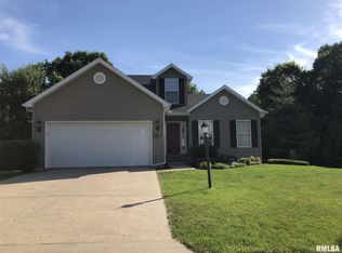 107 Cracklewood Ln, East Peoria, IL