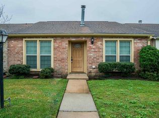 5885 Meadow Way, Beaumont, TX 77707