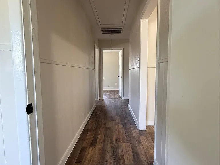 607 Pearl St — Photo 19