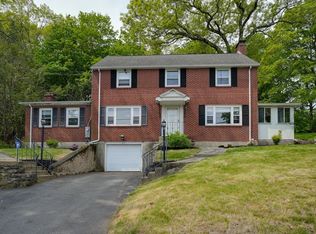 25 Cambridge Rd, Woburn, MA 01801