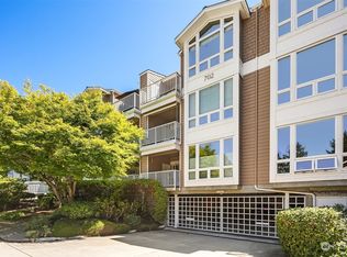 702 Kirkland Way APT 6, Kirkland, WA