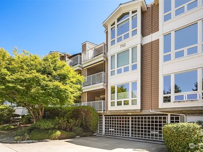 702 Kirkland Way #6, Kirkland, WA, 98033