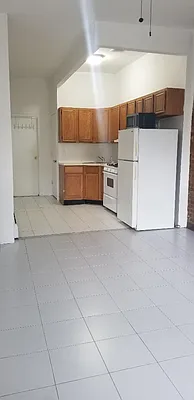 Rented by High Line NYC Realty Group | media 2