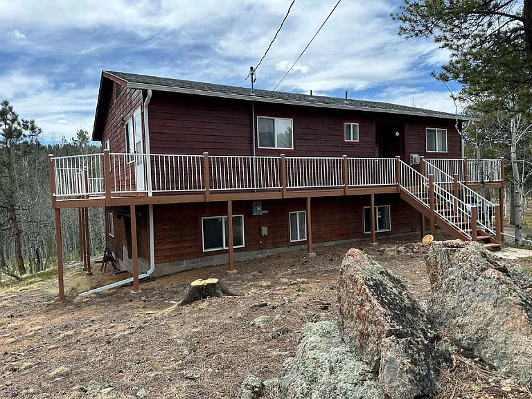 416 Jones Rd — Photo 2