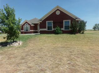 375 Longbranch Dr, Decatur, TX 76234