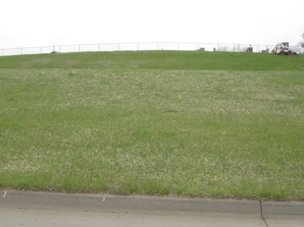 406 S Main St, Coleridge, NE 68727