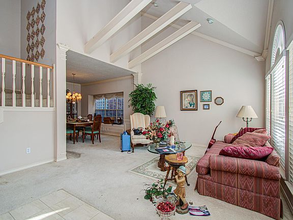 5th image of 16714 Manningtree Ln
