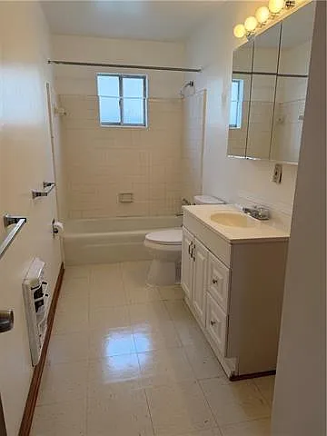 3903 Royal St #3903 — Photo 6