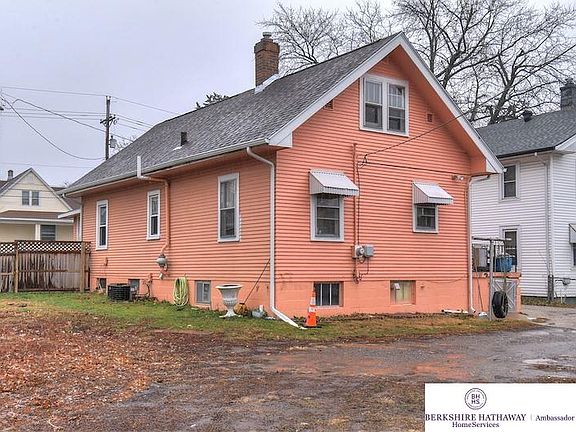 2nd image of 4360 S 42nd St