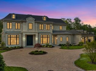 219 Lincoln Dr, Glencoe, IL