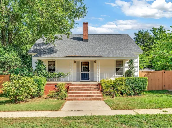 106 Edwards St, Simpsonville, SC 29681