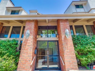 3480 Barham Blvd APT 226, Los Angeles, CA, 90068