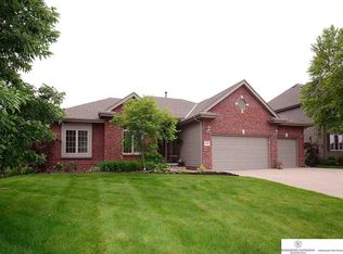 16819 Chandler St, Omaha, NE 68136