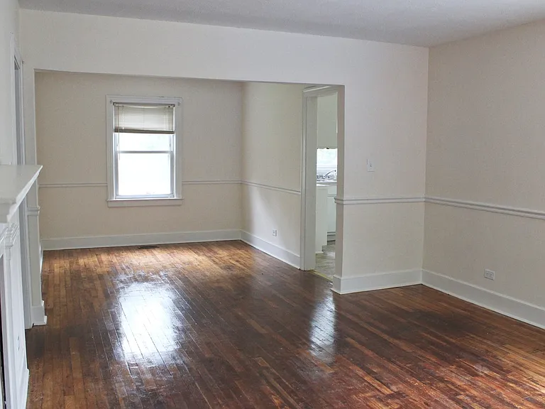 2816 Broad St — Photo 2