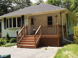 166 Jenckes Hill Rd, Lincoln, RI 02865