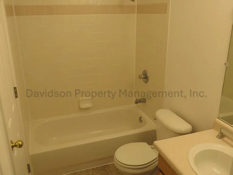 2135 W Platte Ave — Photo 6