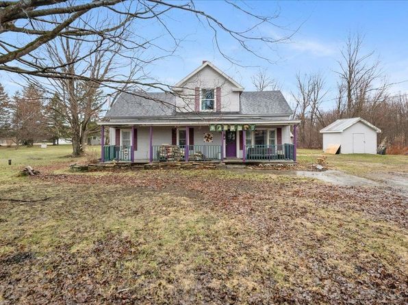 3 McAllister Road, Richford, VT 05476