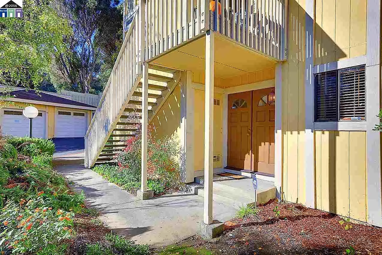 8795 Mountain Blvd #1 photo 1