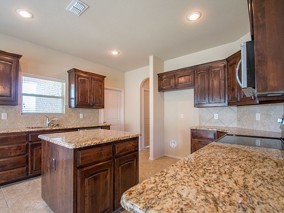 5th image of 2300 Laurel Forest Dr