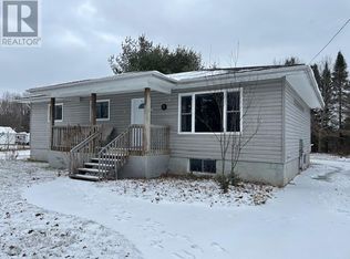 33 Mississagi Cres, Huron Shores, ON P0R1H0