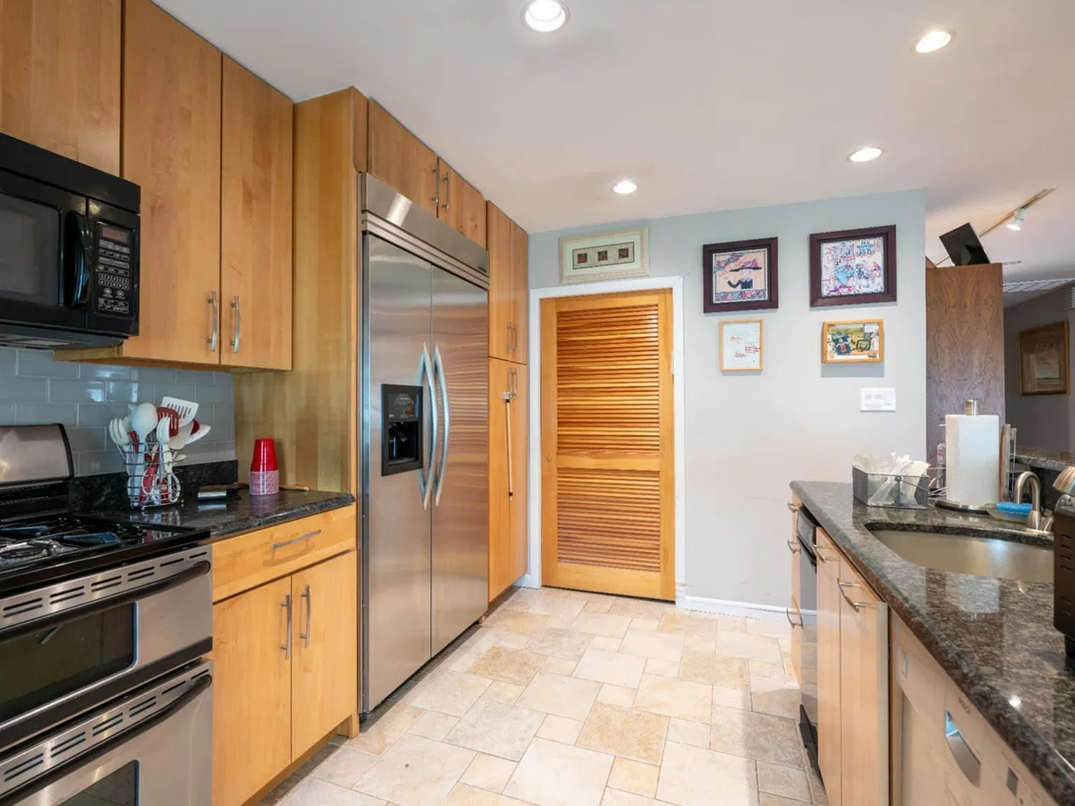 4 bed, 3.0 bath, $43,000 — Photo 4