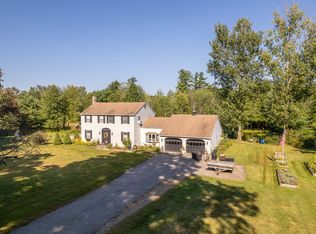 27 Plumer Rd, Epping, NH 03042