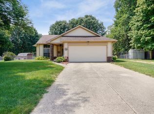 526 San Ricardo Dr, Greenwood, IN 46142