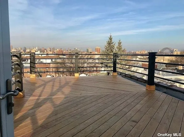 25-54 37th Street image 16 of 36